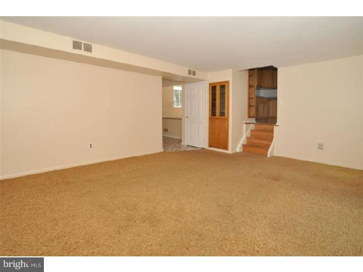 97 Pawnee Road New Britain, PA 18901 - Photo 10 of 18 Family Room