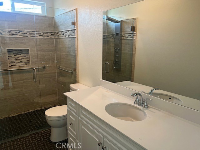 7561 Baerss Road Riverside, CA 92507 - Photo 19 of 24 BATHROOM 2 REMODELED SHOWER