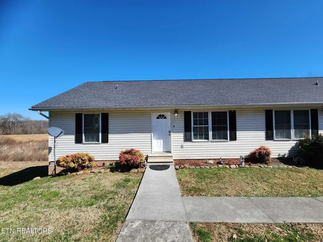 $280,000 | 2904 Boyds Creek Highway, Unit 4, Sevierville, TN 37876