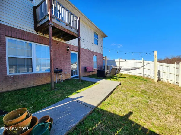 $280,000 | 2904 Boyds Creek Highway, Unit 4, Sevierville, TN 37876