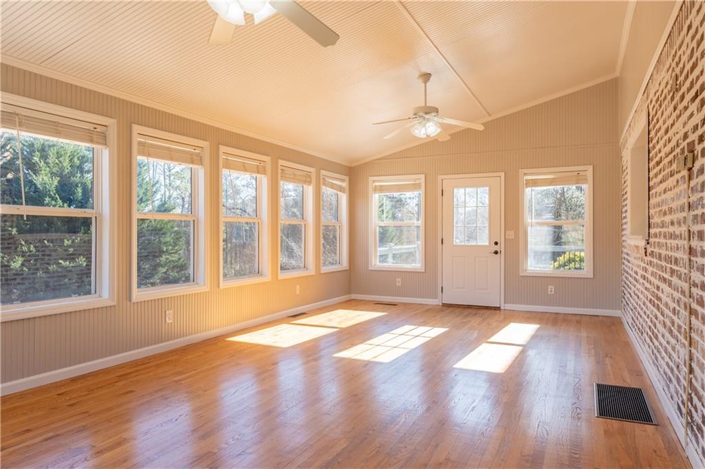 328 Phillips Lee Road Hiram, GA 30141 - Photo 9 of 37