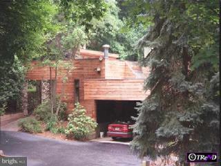 9 Roberts Road Newtown Square, PA 19073 - Photo 1 of 1