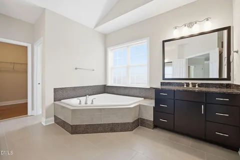 $1,100,000 | 200 Swift Creek Crossing, Durham, NC 27713