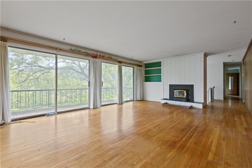 1743 Old State Road Gibsonia, PA 15044 - Photo 4 of 25 Gallery Image 4