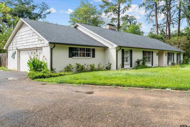 $384,995 | 2917 Sunnybrook Drive, Tyler, TX 75701