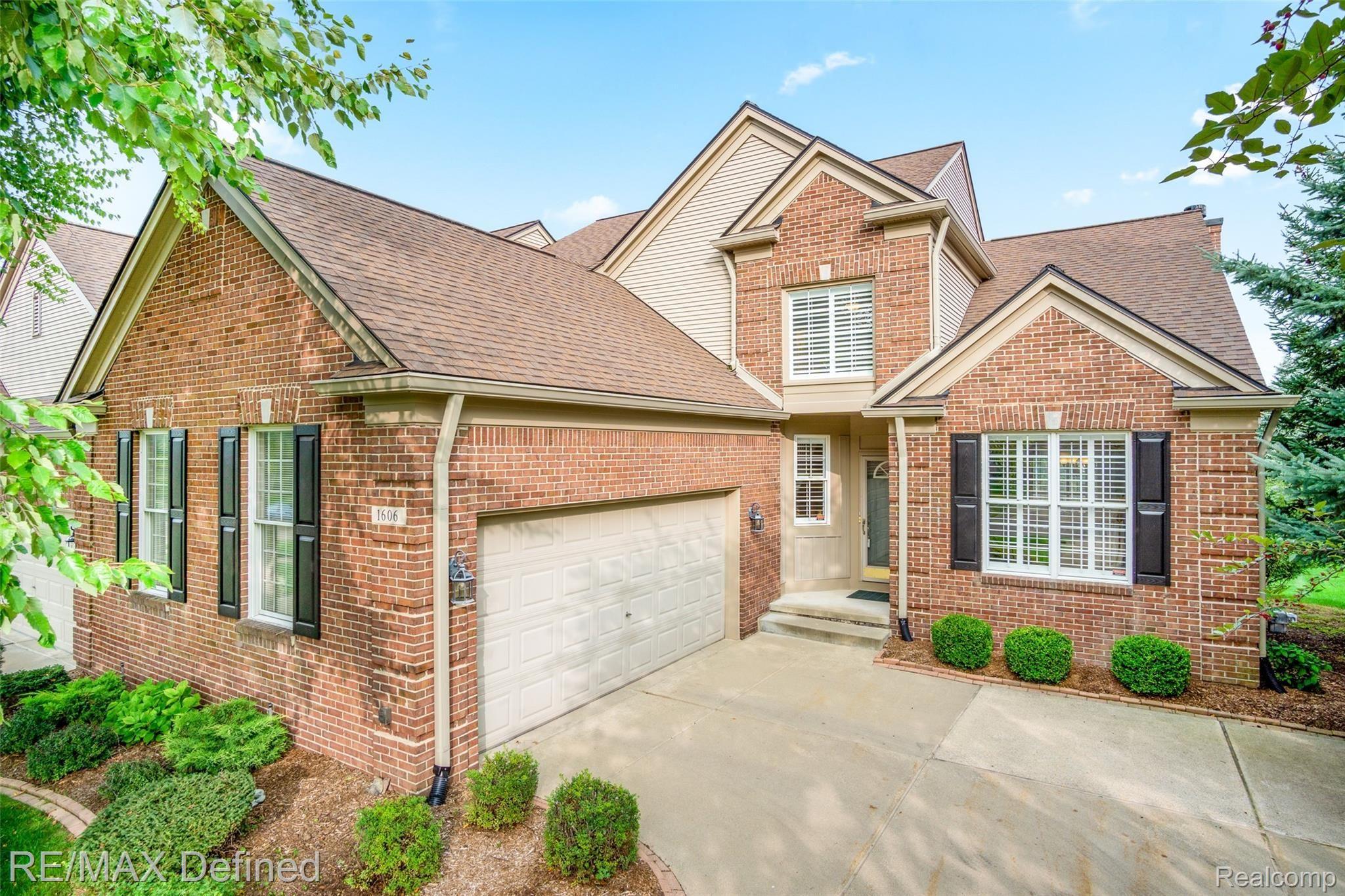 1606 Boulder Court Rochester, MI 48306 - Photo 2 of 43 1606-Boulder-Ct-4.jpg