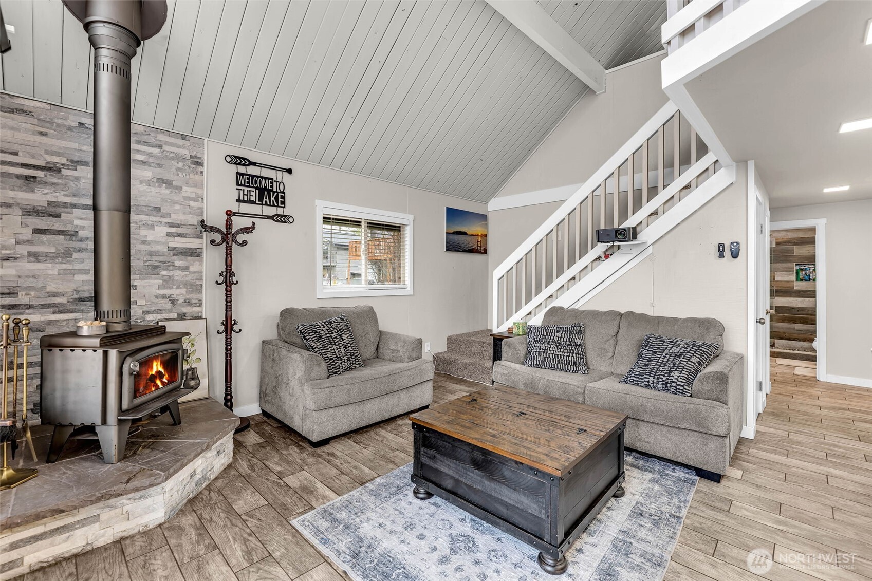 404 Streeter Road Silverlake, WA 98645 - Photo 11 of 40 Gallery Image 11