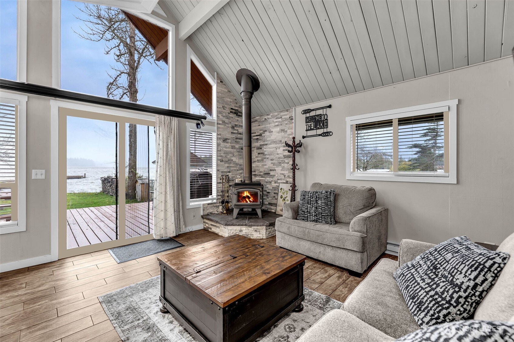 404 Streeter Road Silverlake, WA 98645 - Photo 12 of 40 Gallery Image 12