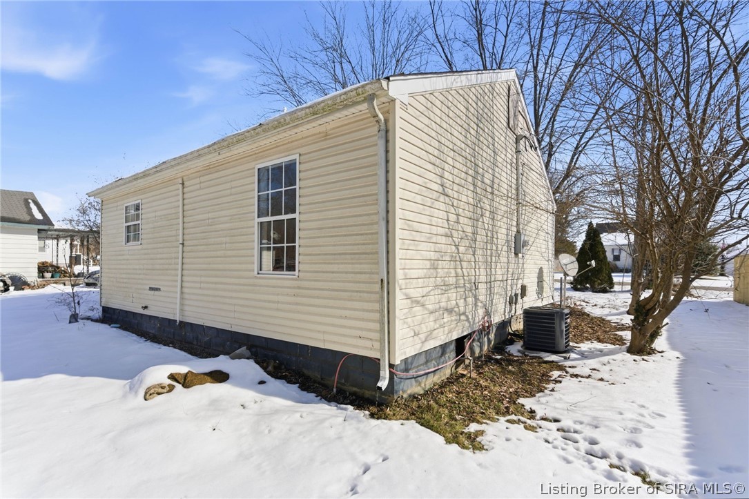 220 Mann Avenue Austin, IN 47102 - Photo 32 of 32