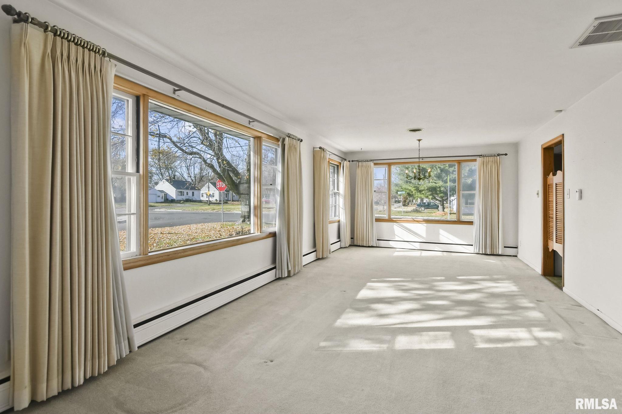 900 North Bruns Lane Springfield, IL 62702 - Photo 5 of 34 Gallery Image 5