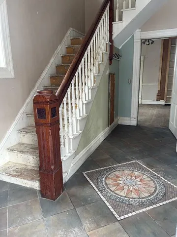 $174,900 | 300 West Chestnut Street, Burlington, WI 53105