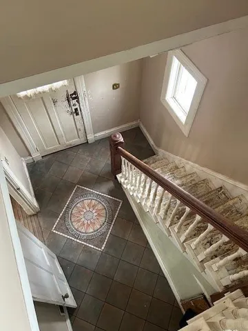 $174,900 | 300 West Chestnut Street, Burlington, WI 53105