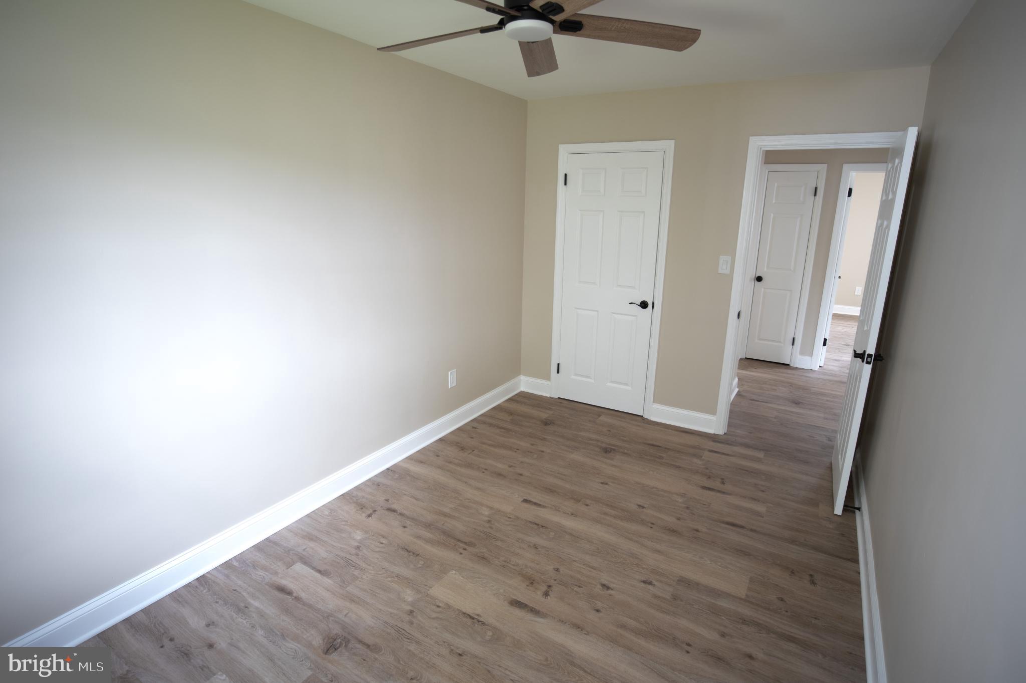 180 Carroll Road Pasadena, MD 21122 - Photo 18 of 28 Third Bedroom