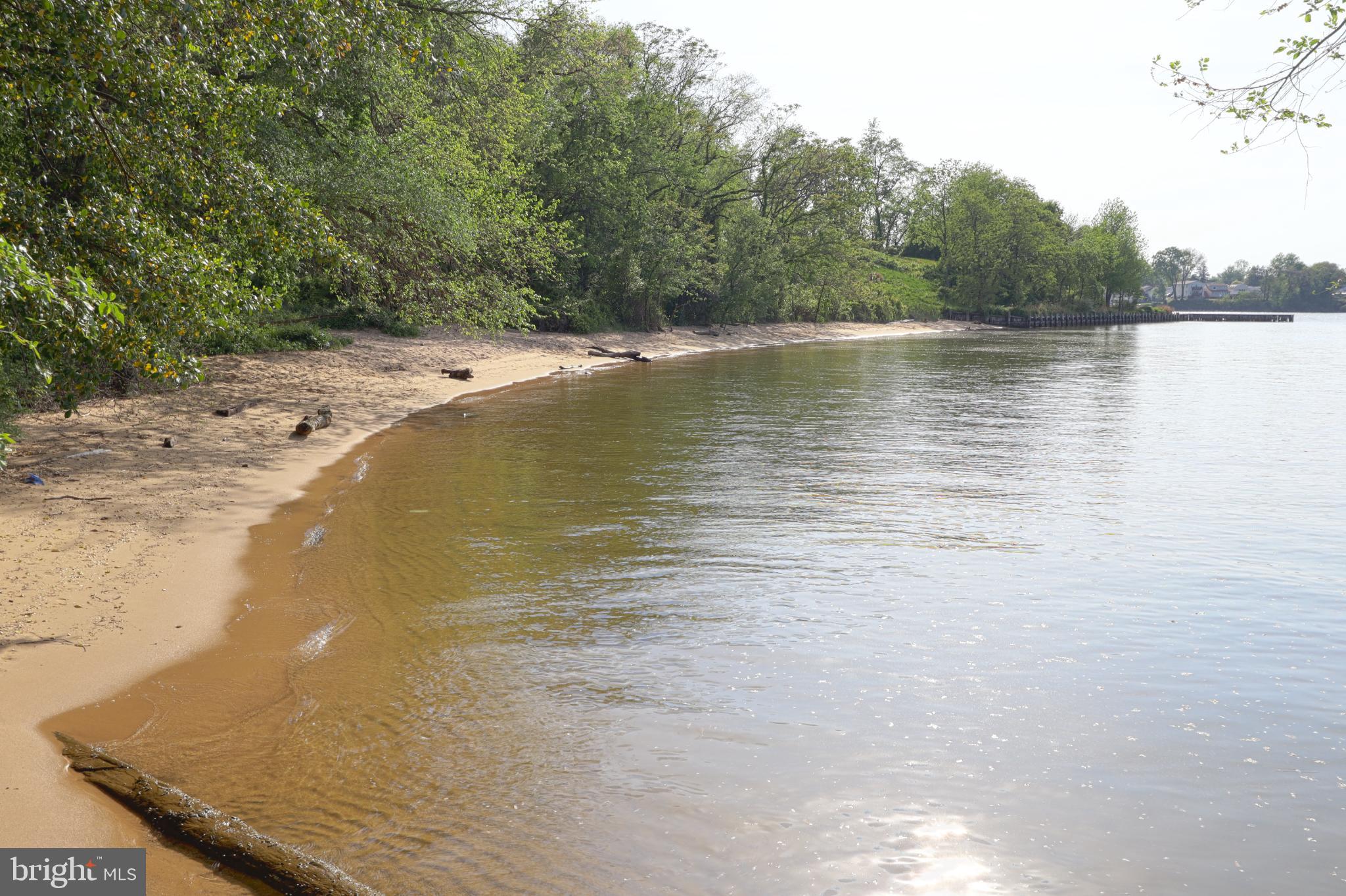 180 Carroll Road Pasadena, MD 21122 - Photo 27 of 28 Community Beach