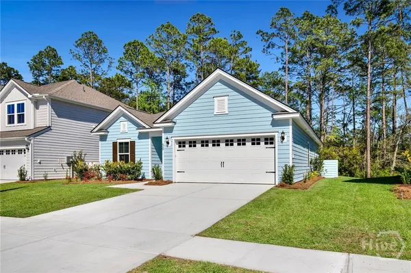 $2,700 | 420 MONTEREY Loop, Richmond Hill, GA 31324