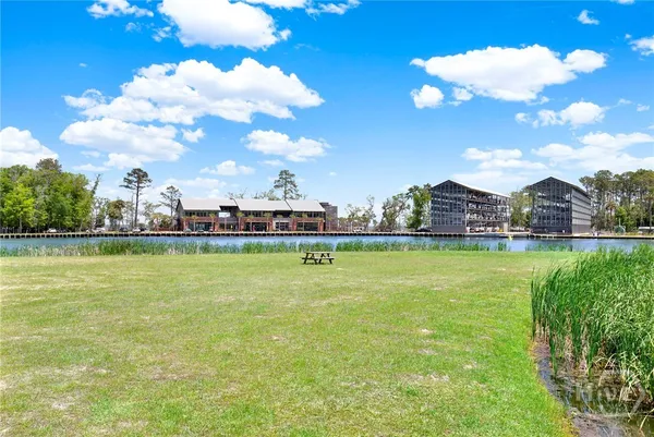 $2,700 | 420 MONTEREY Loop, Richmond Hill, GA 31324