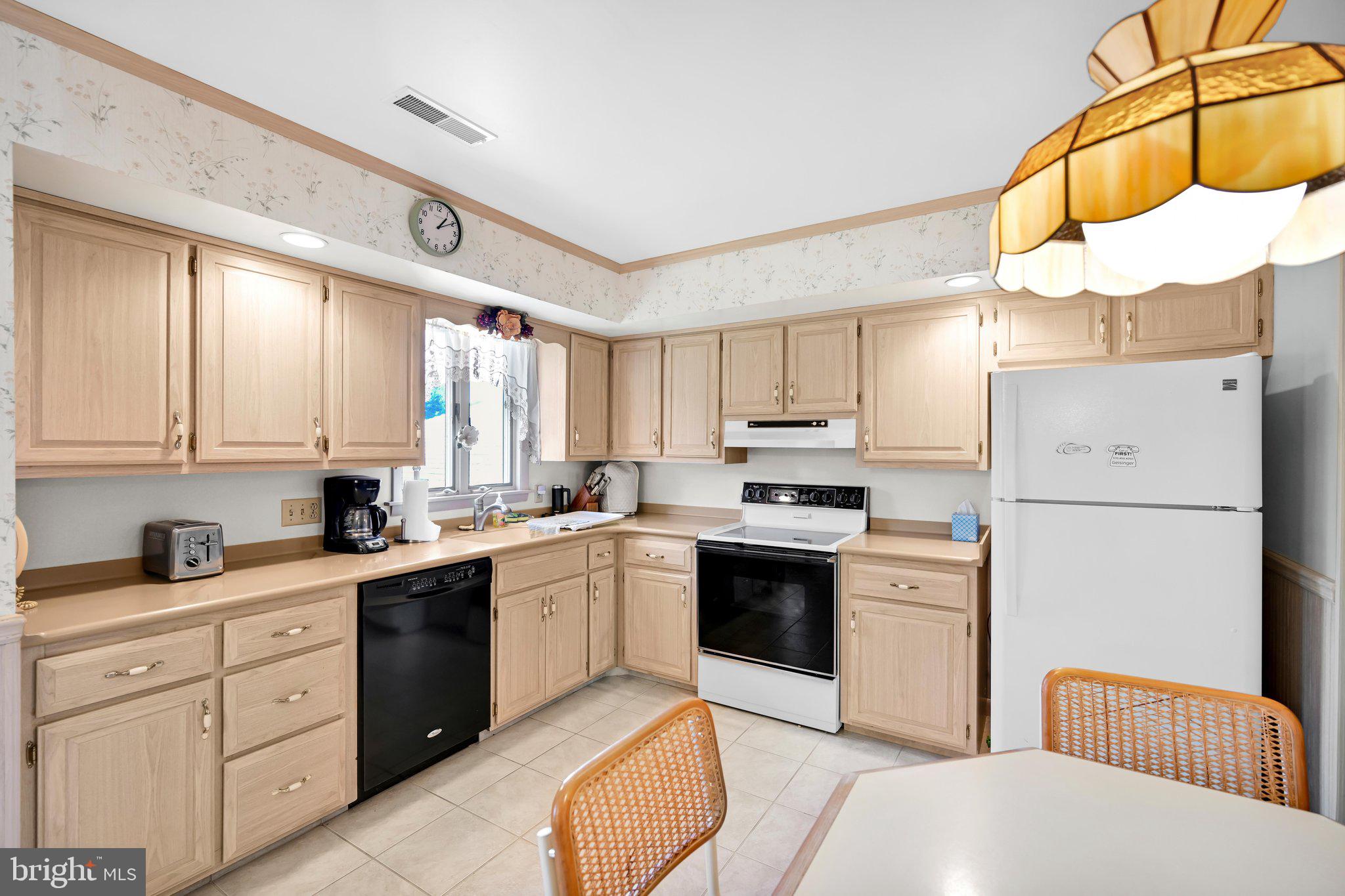275 Ridge Road Orwigsburg, PA 17961 - Photo 14 of 42 Kitchen