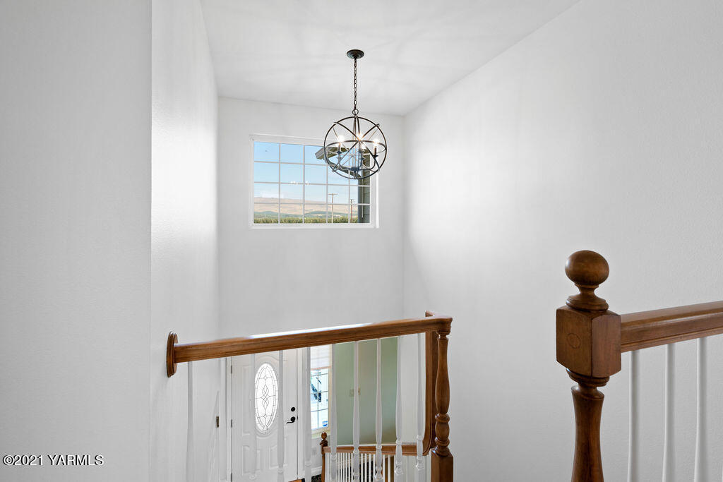 13050 West Barrett Road Yakima, WA 98908 - Photo 18 of 55 a front view of a door and chair