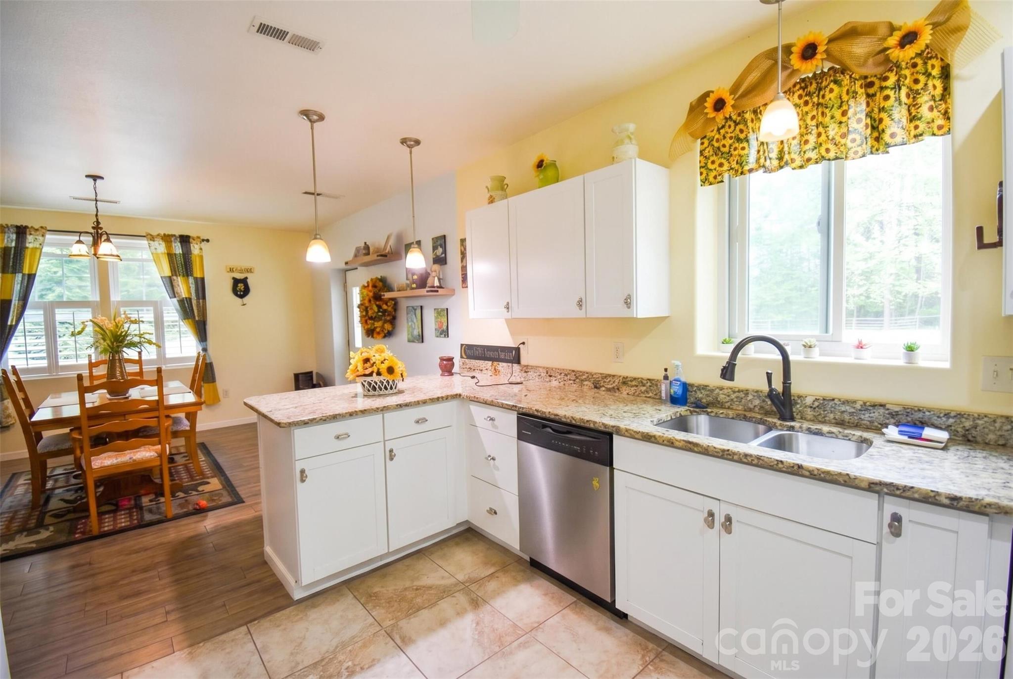 945 North Country Club Road Brevard, NC 28712 - Photo 10 of 42