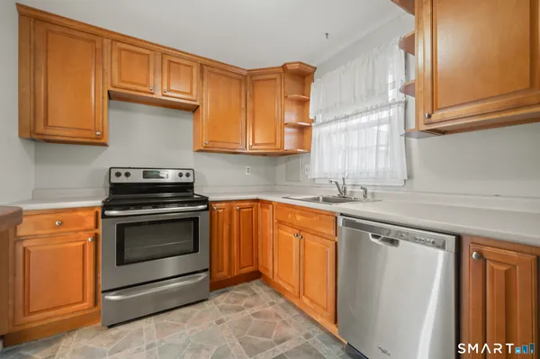 $219,900 | 1250 Farmington Avenue, Unit C, Farmington, CT 06032