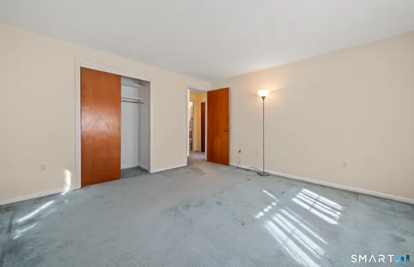 $219,900 | 1250 Farmington Avenue, Unit C, Farmington, CT 06032