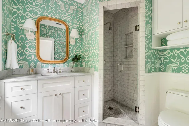 $6,995,000 | 255 Colonial Lane, Palm Beach, FL 33480