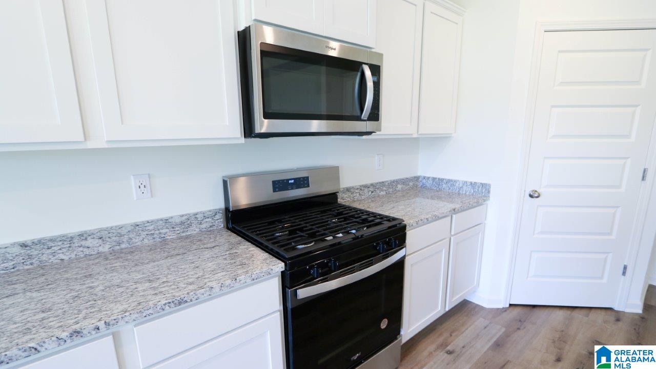 409 Dewitt Circle Chelsea, AL 35043 - Photo 14 of 45