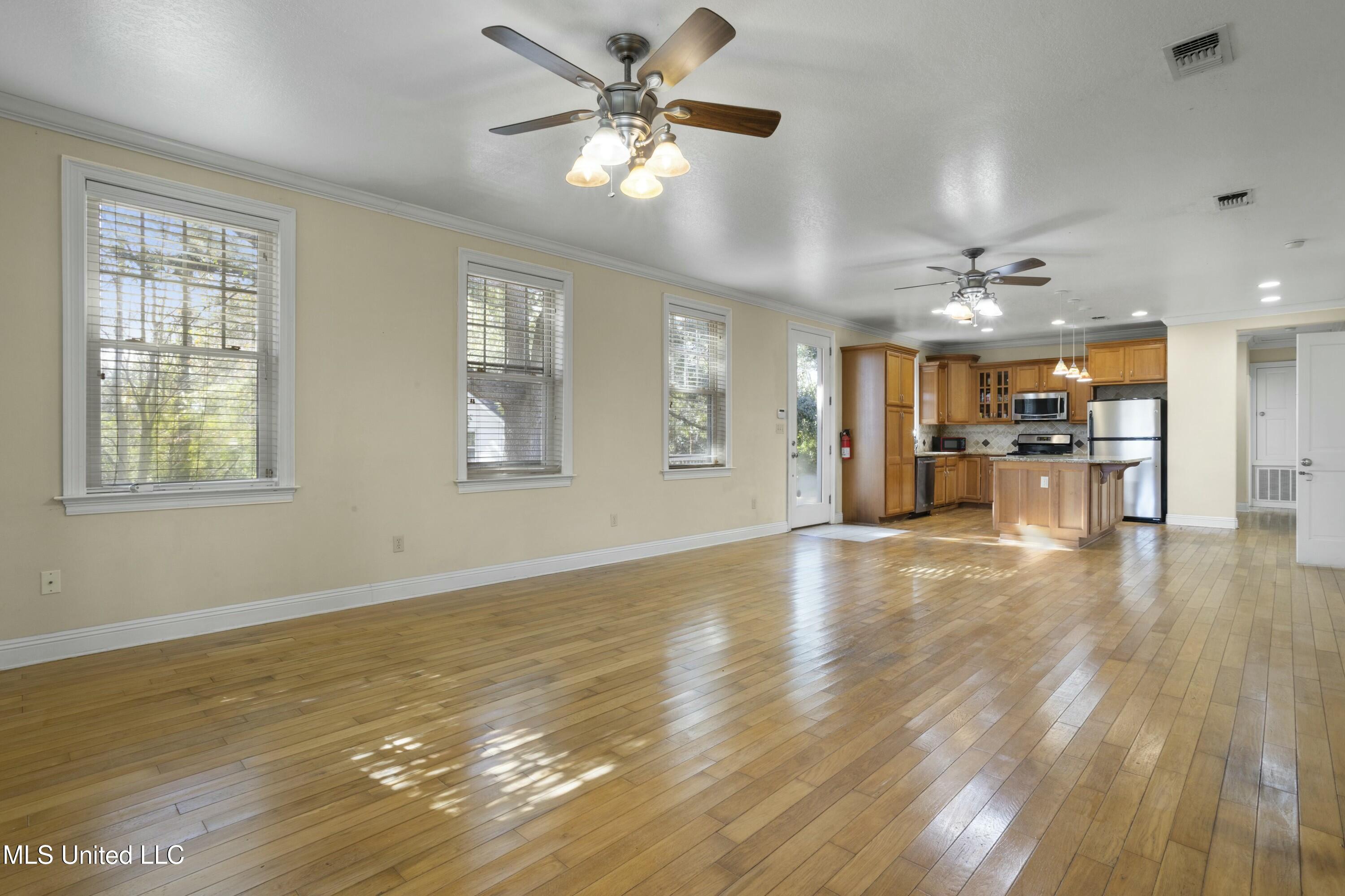 104 Felicity Street Bay St. Louis, MS 39520 - Photo 12 of 75 tempImage7gmfUC