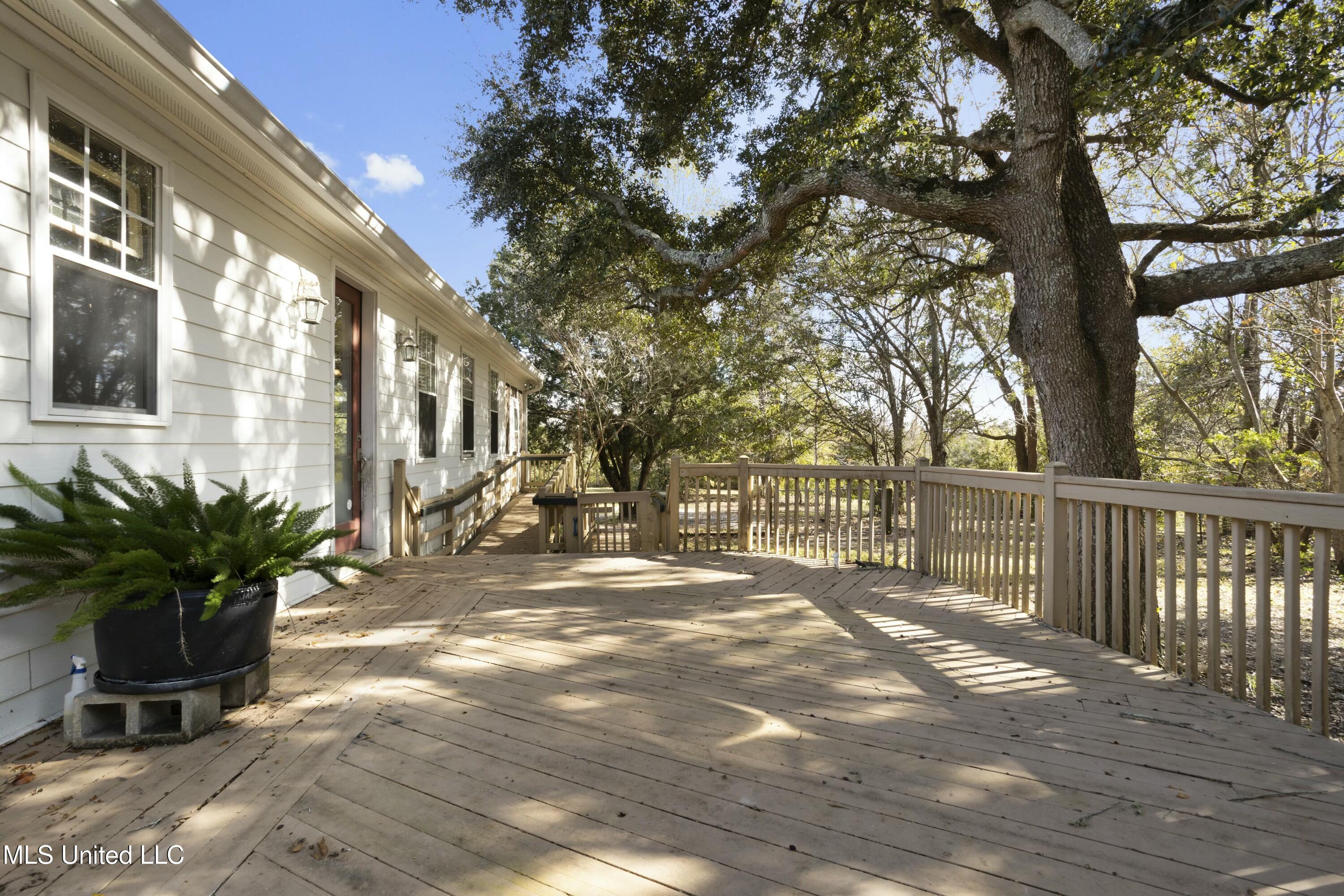 104 Felicity Street Bay St. Louis, MS 39520 - Photo 36 of 75 tempImage97seVE