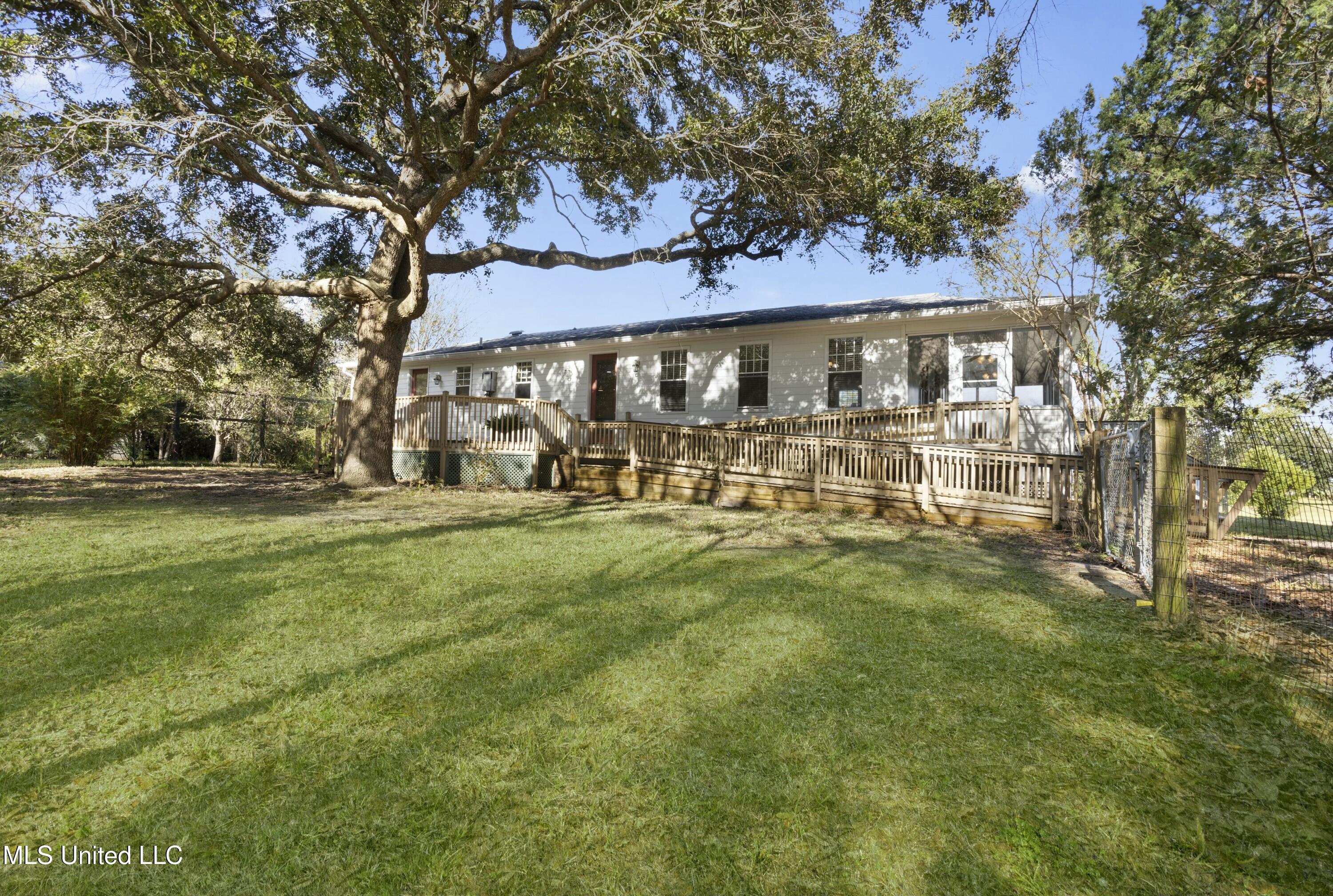 104 Felicity Street Bay St. Louis, MS 39520 - Photo 40 of 75 tempImageFpNeRg