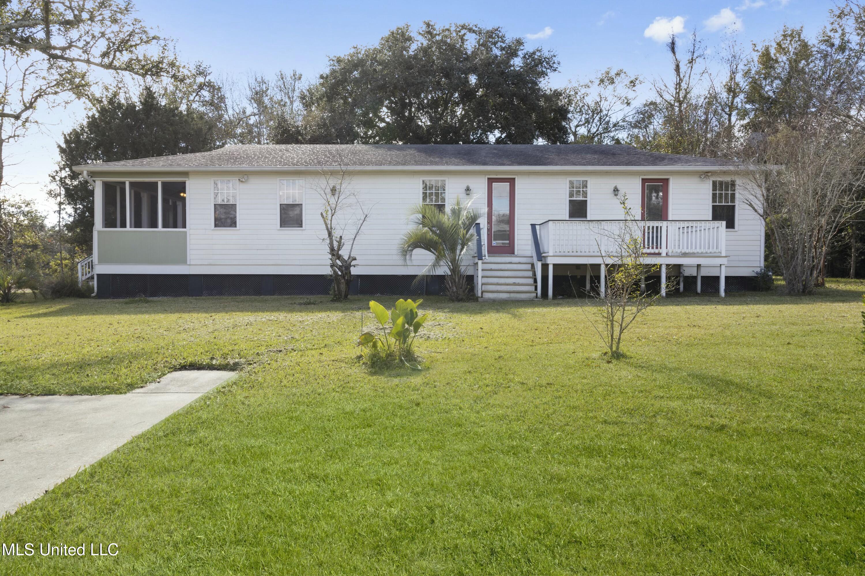 104 Felicity Street Bay St. Louis, MS 39520 - Photo 44 of 75 tempImageDCjBi6