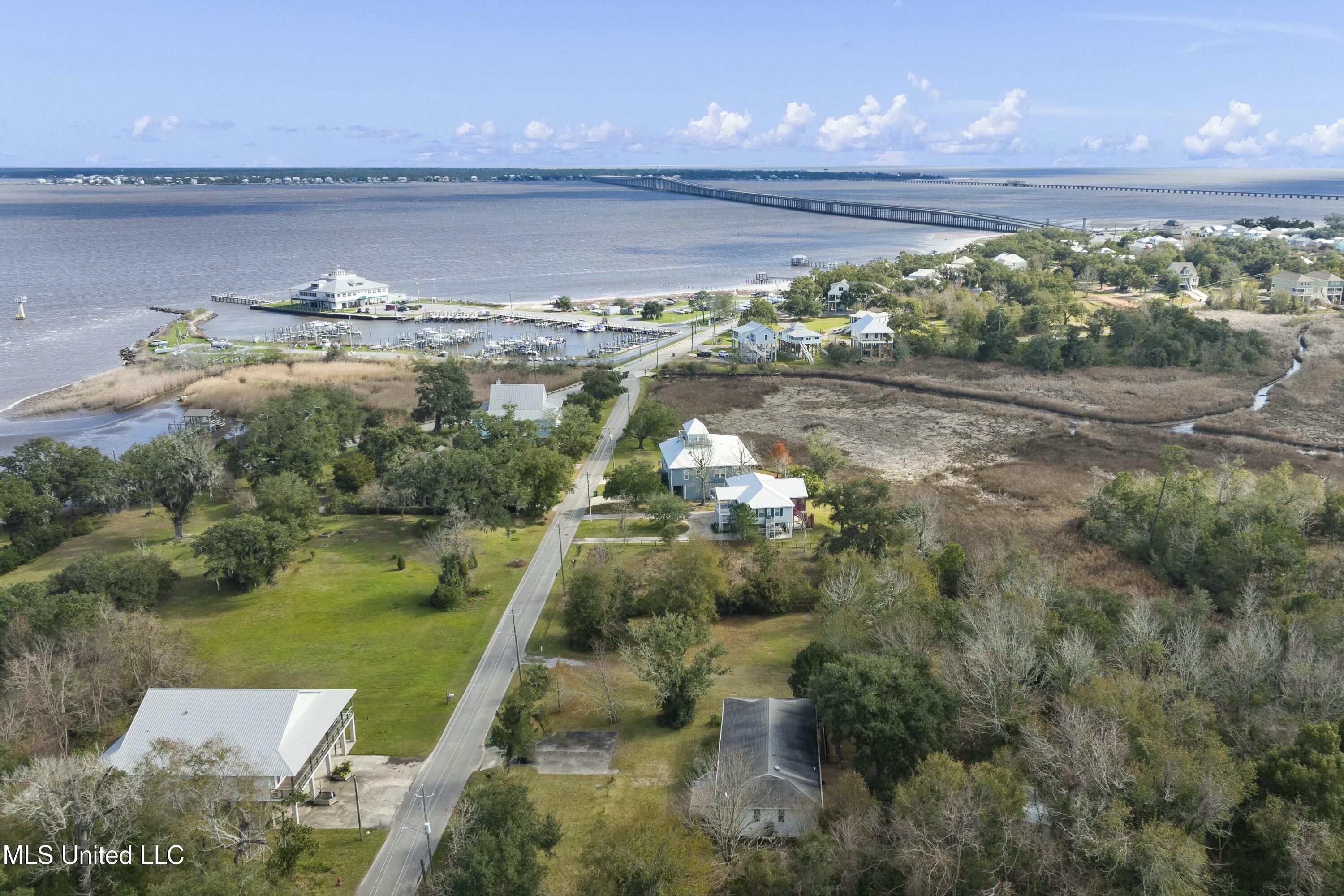 104 Felicity Street Bay St. Louis, MS 39520 - Photo 46 of 75 tempImageThigSS