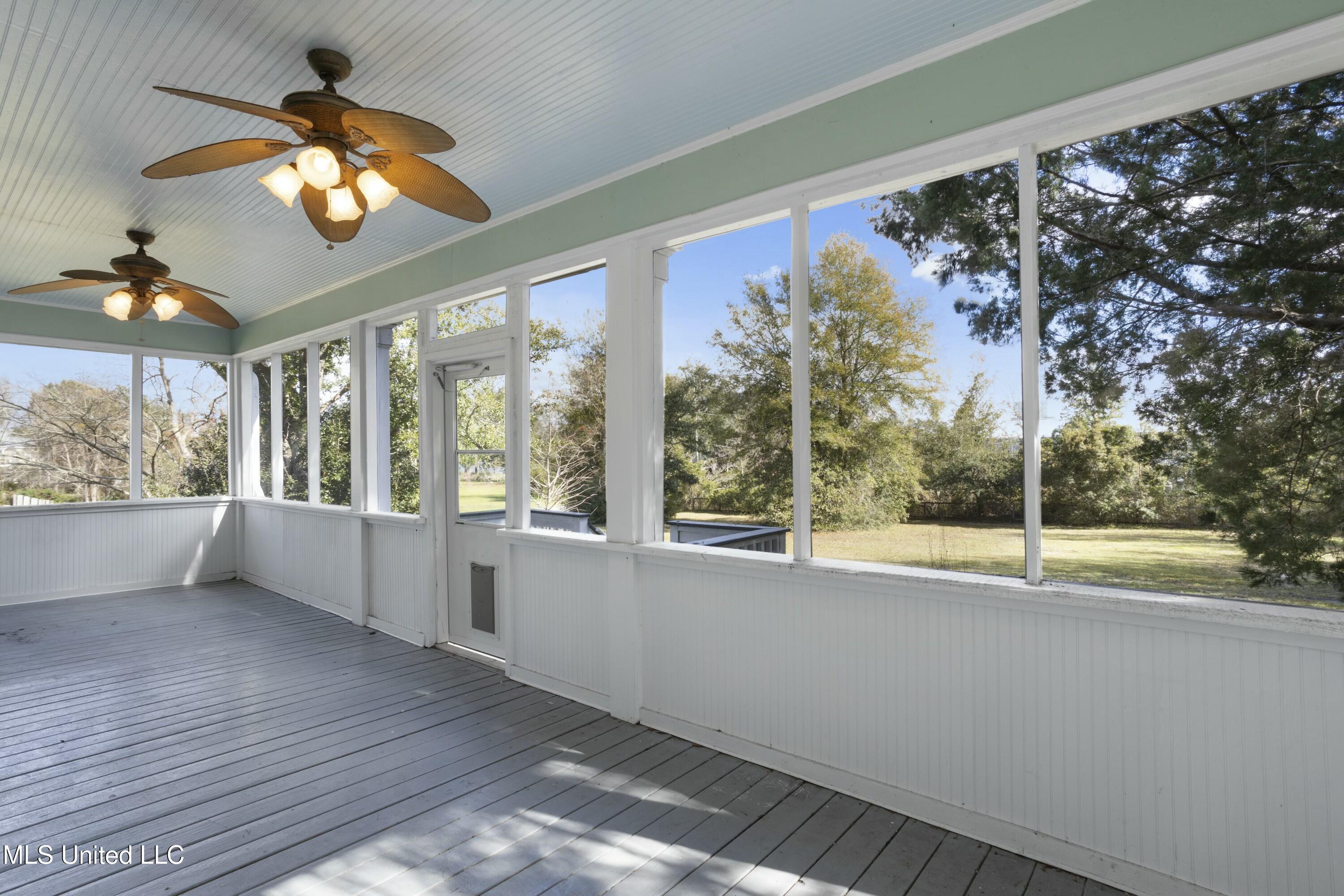 104 Felicity Street Bay St. Louis, MS 39520 - Photo 5 of 75 tempImageNaqmzJ