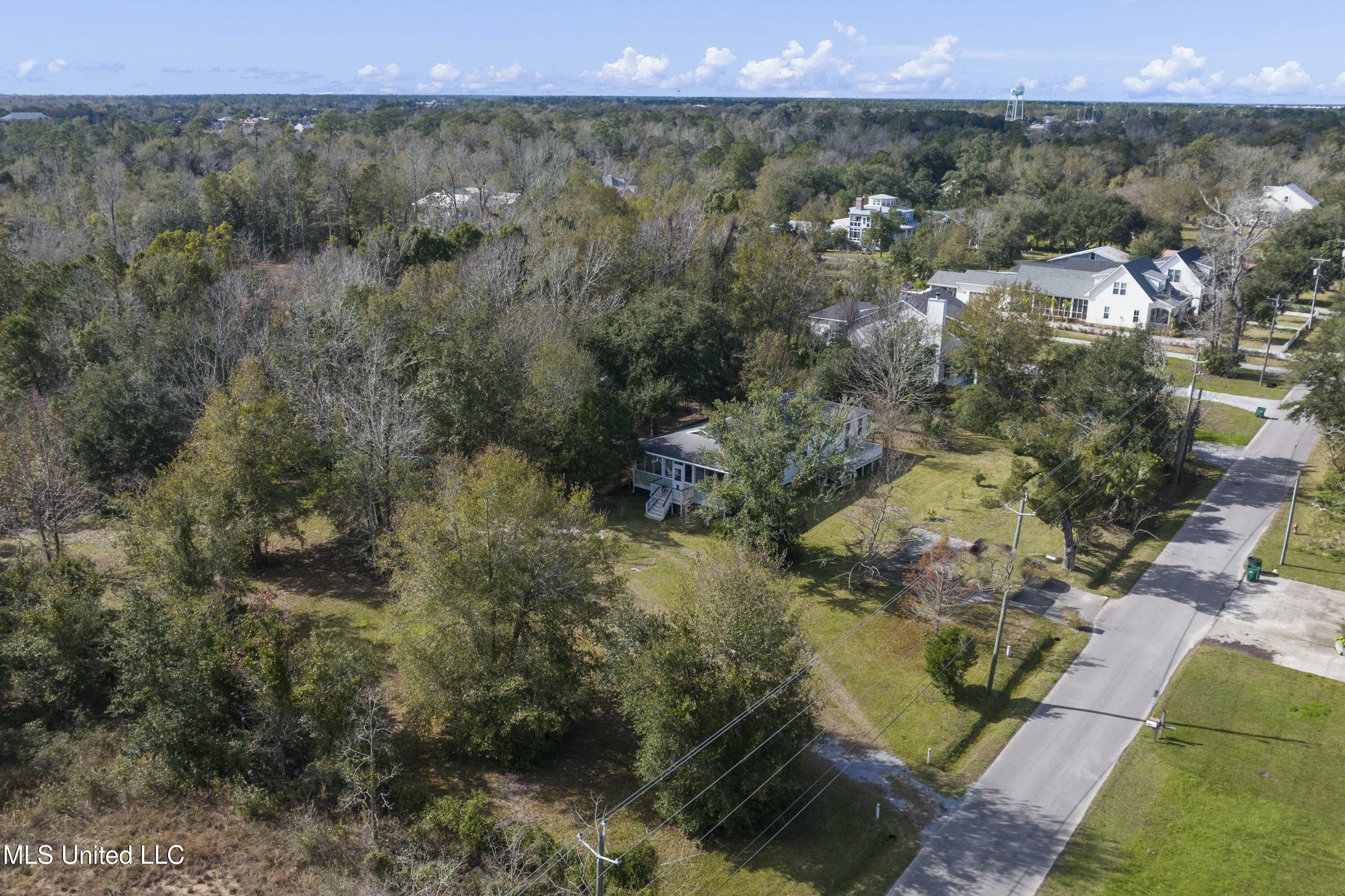 104 Felicity Street Bay St. Louis, MS 39520 - Photo 60 of 75 tempImageUDCKiv