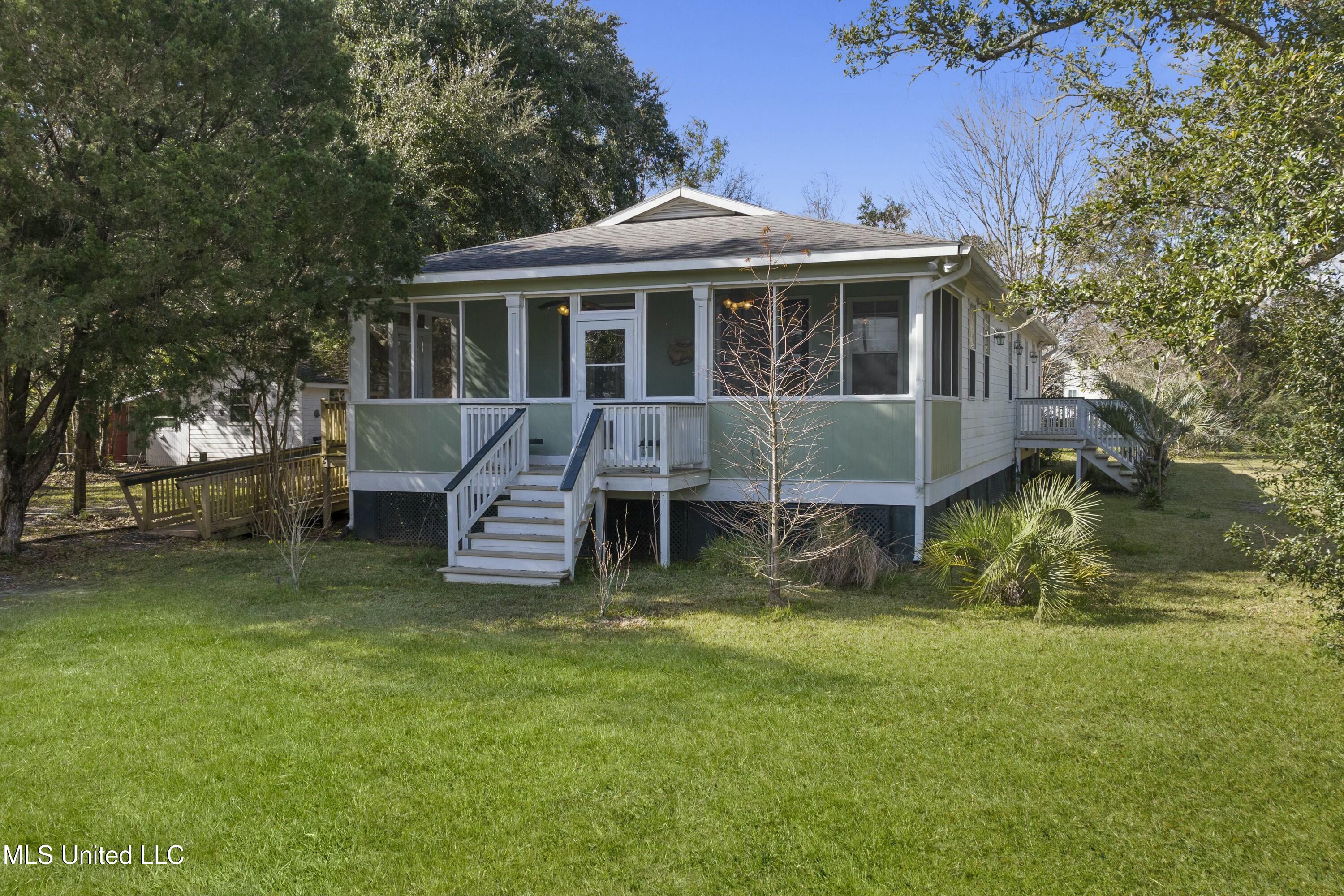 104 Felicity Street Bay St. Louis, MS 39520 - Photo 72 of 75 tempImageKrMcdM