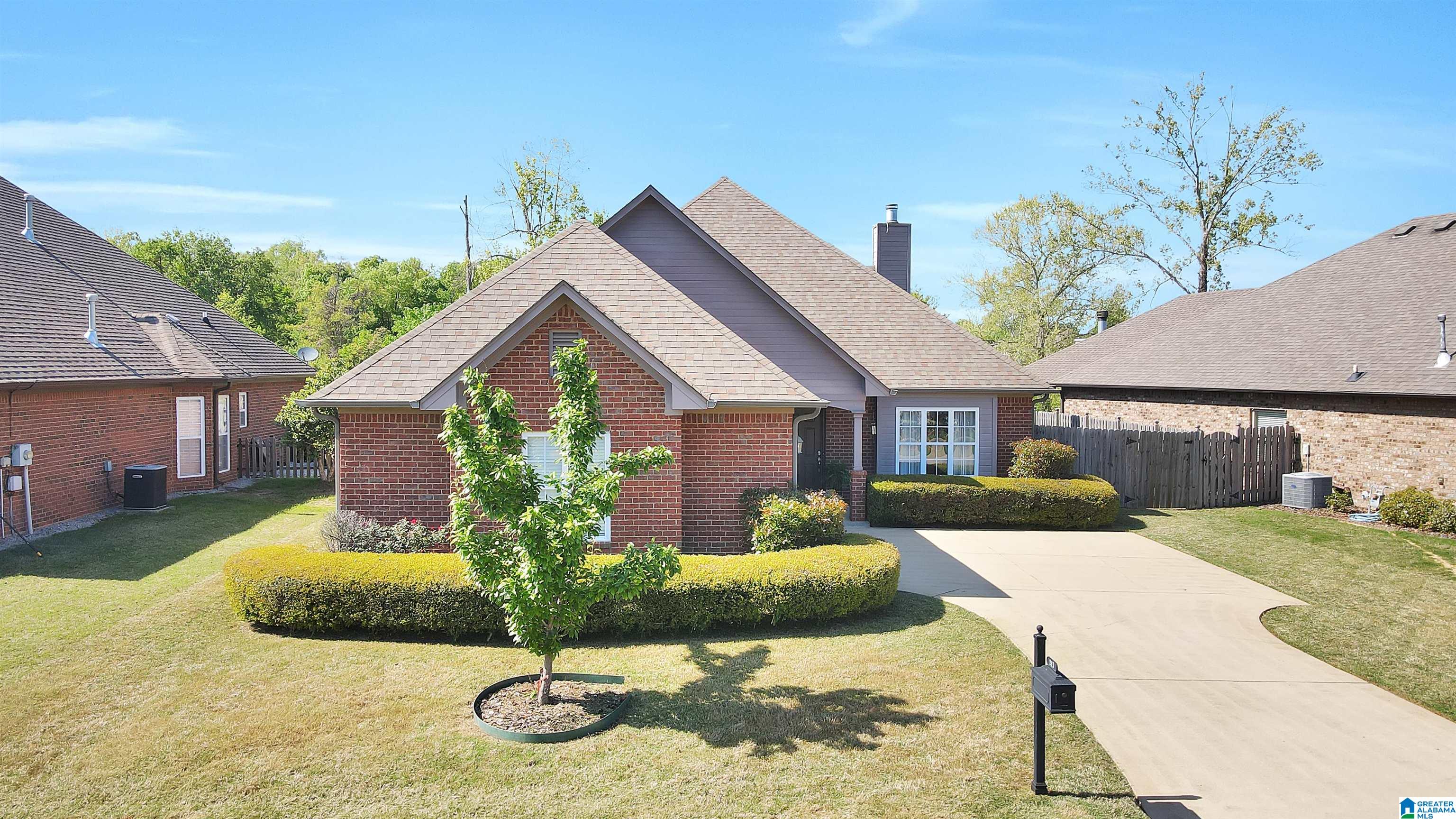 283 Creekside Lane Pelham, AL 35124 - Photo 11 of 35