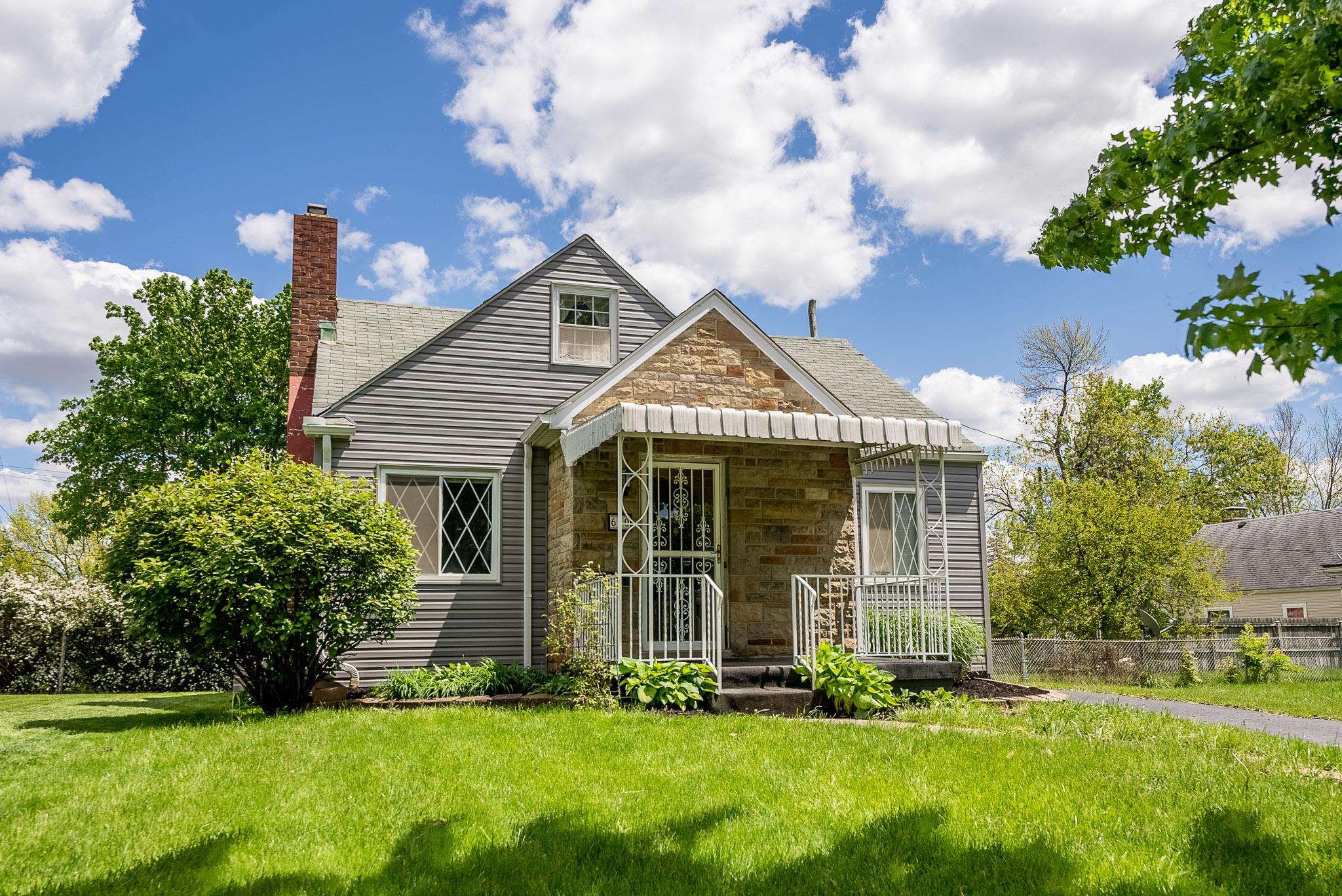640 Crescent Road Columbus, OH 43204 - Photo 1 of 22 Gallery Image 1
