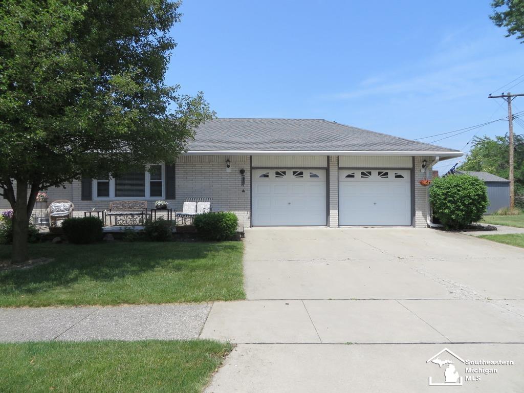 1772 Riverside Drive Monroe, MI 48162 - Photo 28 of 31 Gallery Image 28