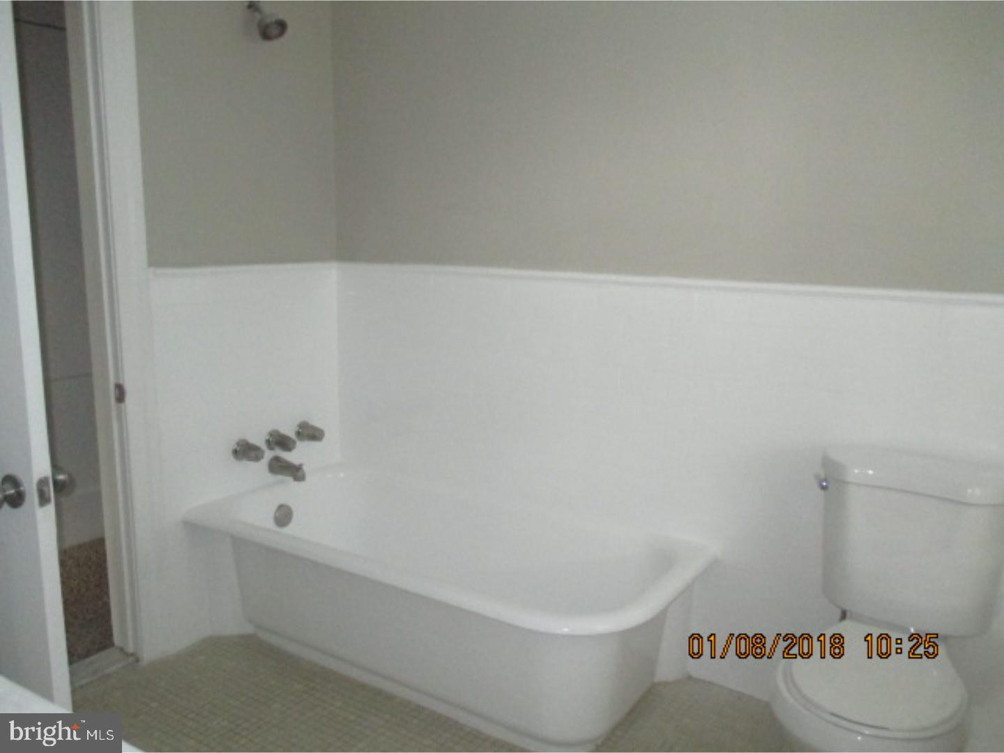 124 Strathmore Road Havertown, PA 19083 - Photo 9 of 11