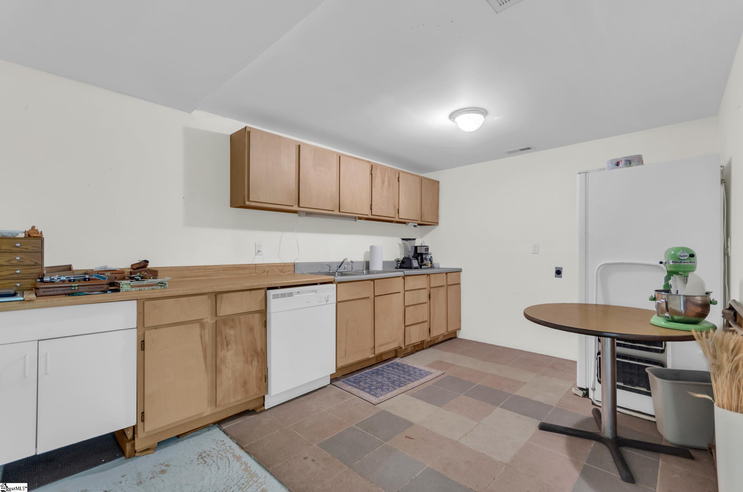 1916 River Road Piedmont, SC 29673 - Photo 21 of 50 Gallery Image 21