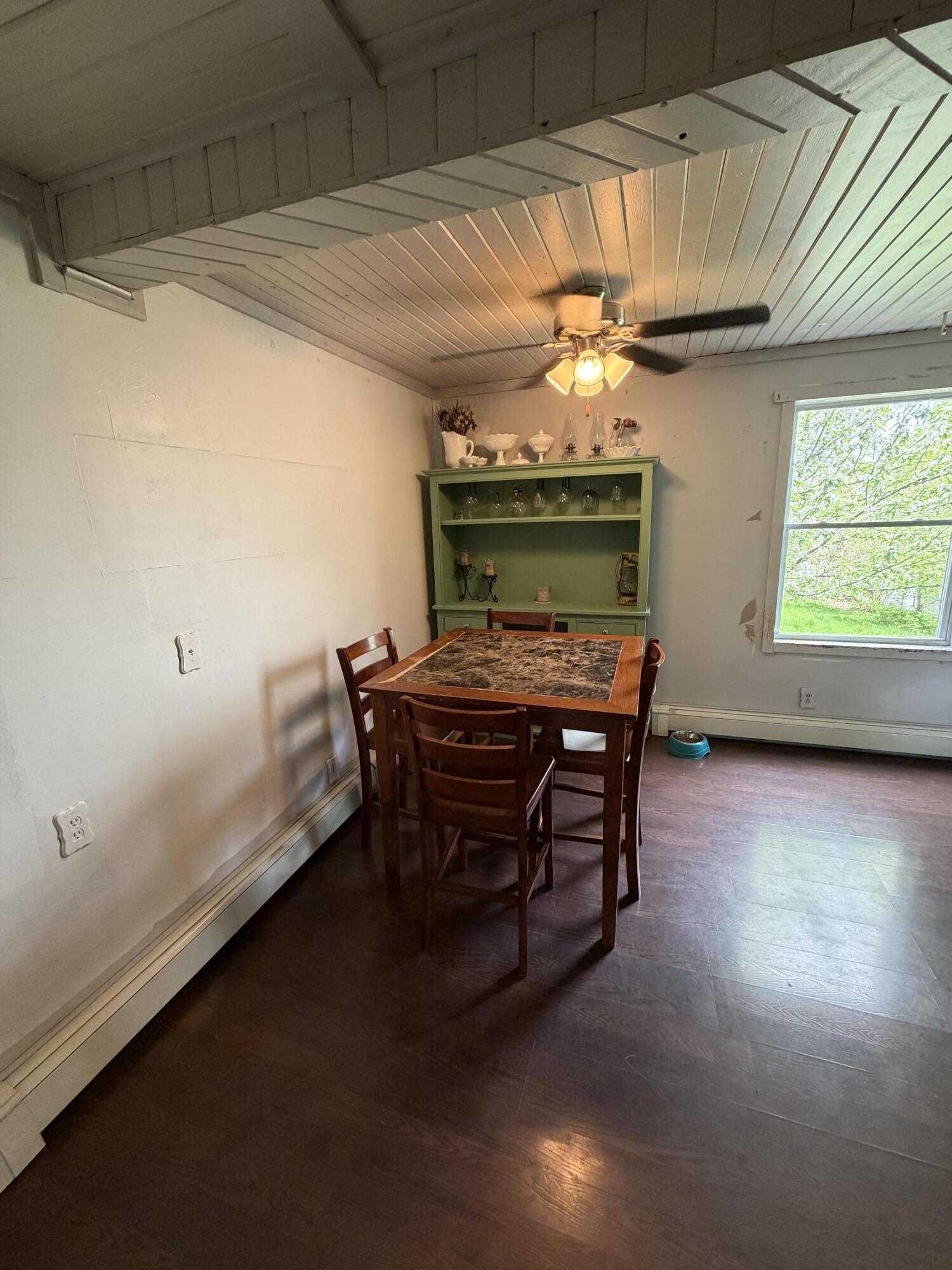 165 Knox Street Millinocket, ME 04462 - Photo 5 of 23 FE054951-ECA9-41FB-BEDA-53217699B2E4
