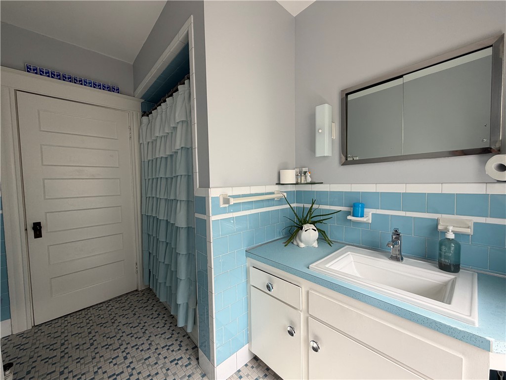 67 Granite Street Westerly, RI 02891 - Photo 19 of 25