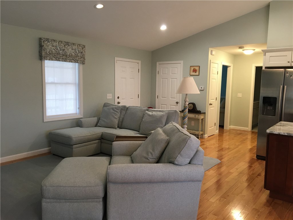 252 Danielle Drive Woonsocket, RI 02895 - Photo 11 of 30 Gallery Image 11