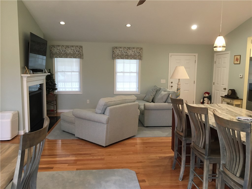 252 Danielle Drive Woonsocket, RI 02895 - Photo 9 of 30 Gallery Image 9
