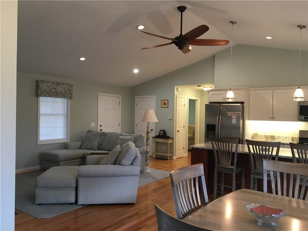 252 Danielle Drive Woonsocket, RI 02895 - Photo 10 of 30 Gallery Image 10