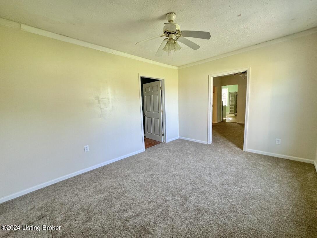 10800 Blue Lick Road Louisville, KY 40229 - Photo 16 of 40 14