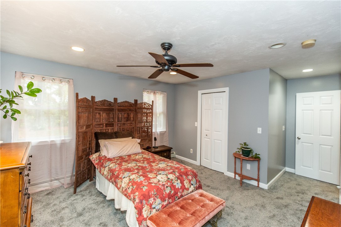 51 Whipple Road Smithfield, RI 02917 - Photo 11 of 50