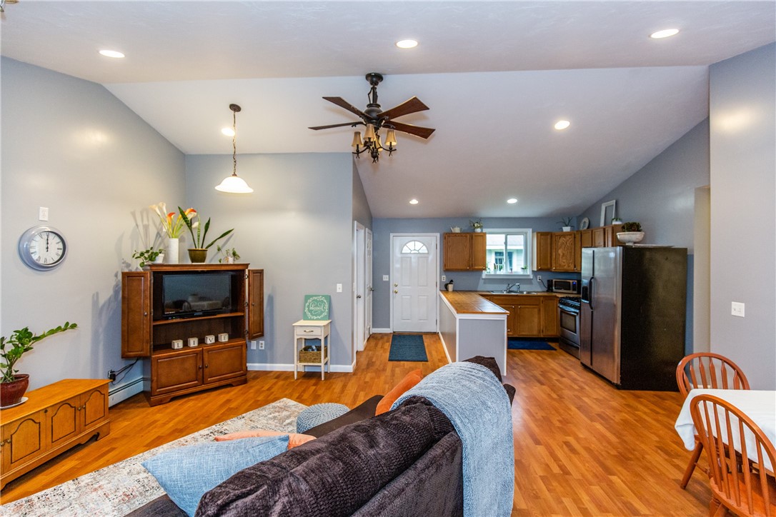 51 Whipple Road Smithfield, RI 02917 - Photo 18 of 50