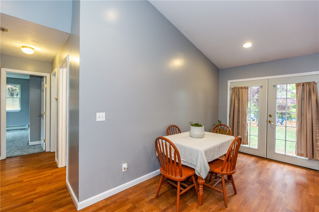 51 Whipple Road Smithfield, RI 02917 - Photo 9 of 50