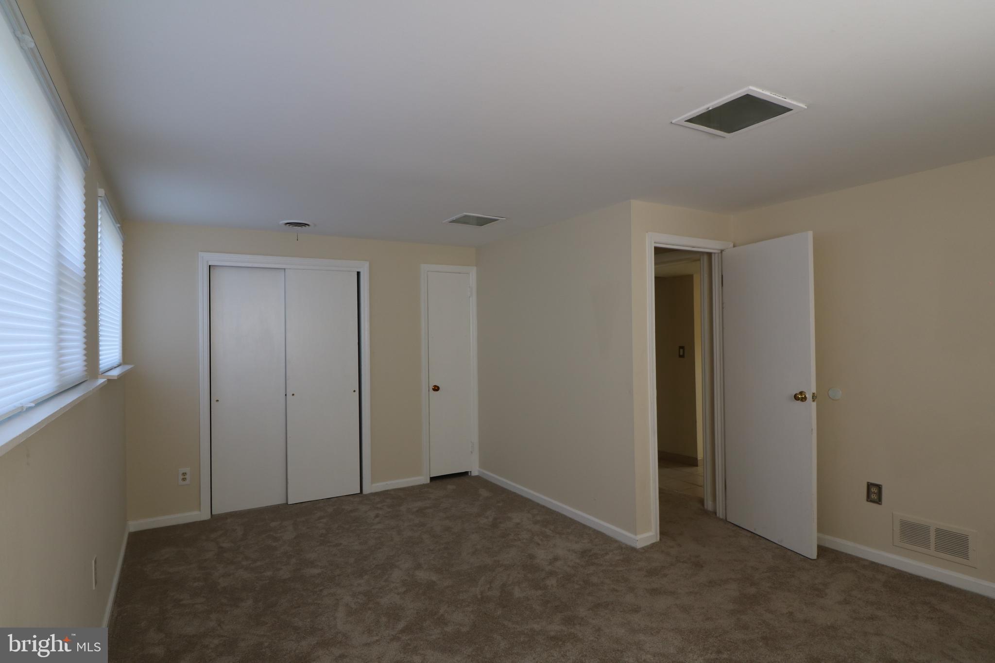 10225 Conover Drive Silver Spring, MD 20902 - Photo 9 of 37